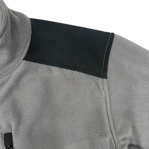 Chaqueta de Forro Polar Gris y Negro con Cuello Alto, Resistente al Viento, con Logotipo Frontal, Cierre de Cremallera, para Otoño, Viajes, Actividades al Aire Libre, Corte Regular, Chaquetas de Invierno para Hombre - Product Image 5