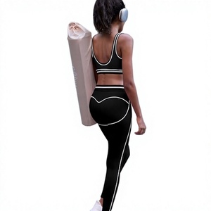 Ensemble de yoga sans couture pour femmes, haut de gamme, soutien-gorge de sport taille haute et leggings, tenue de sport 2 pièces pour la gym et les activités sportives - Product Image 3