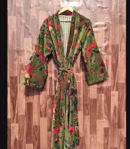 ชุดกิโมโนผ้าฝ้ายสไตล์ญี่ปุ่นทำมือสำหรับผู้หญิง ลายดอกไม้ ชุดคลุมอาบน้ำ ชุดชายหาด ชุดนอน ชุดลำลอง สวมใส่สบาย - Product Image 3