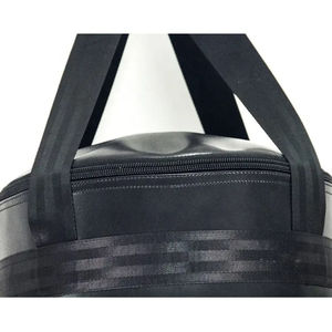 Saco de Boxeo Resistente con Logotipo Personalizado, Cuero PU Multicapa, Funcional para Entrenamiento de Fitness, Boxeo y MMA - Product Image 6