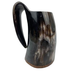 Tazas y Jarra de Cuerno de Búfalo de Último Diseño, Taza de Cerveza Creativa, Jarra de Cuerno Hecha a Mano y Personalizada a un Precio Razonable - Product Image 1