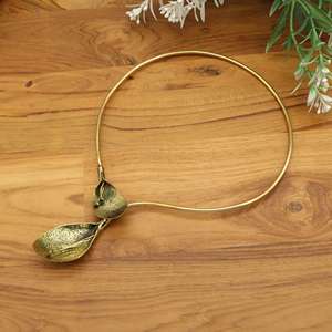 Handcrafted Leaf Choker hassle <b>Necklace</b> <b>Statement</b> Collar | Antique Gold Nature Inspired Jewelry Gift - Product Image 4