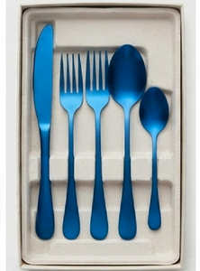 Ensemble de couverts modernes en métal bleu avec finition miroir haute brillance, résistants à la rouille, pour les dîners de mariage - Product Image 6