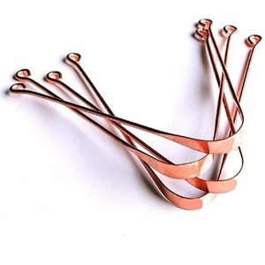 Raspador de lengua ayurvédico de cobre que ayuda a eliminar toxinas, bacterias y piel muerta de la lengua a precio de mayoreo. - Product Image 1