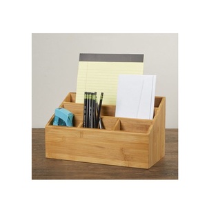 Porte-stylos en bois moderne à plusieurs compartiments, organisateur de bureau fait à la main pour stylos, crayons, outils, bois naturel, capacité personnalisable - Product Image 6