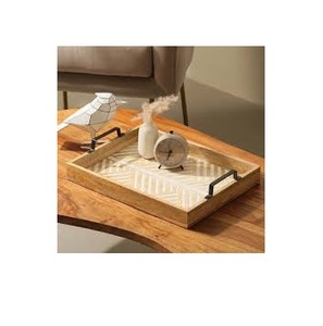 Plateau de service en bois artisanal au design moderne très tendance avec poignées de style vintage finies avec soin - Product Image 4