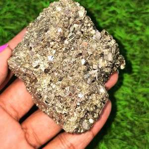 Pirita Natural Chakralume, Cristal en Bruto, Mineral Dorado, Decoración Religiosa Colgante para Sanación con Feng Shui, Espécimen de Colección - Product Image 6