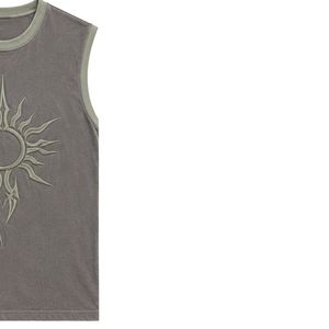Débardeur sans manches gris et vert sauge avec broderie soleil, gilet décontracté en coton pour homme, col rond, mode streetwear personnalisée pour l'été - Product Image 4