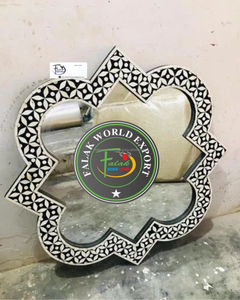 Miroir en nacre de haute qualité fait à la main au design moderne de Falak World personnalisable pour une utilisation décorative à la maison nouveauté exportée - Product Image 3