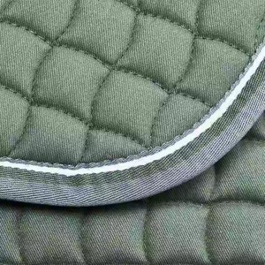 Tapis de selle d'équitation sur mesure de qualité supérieure, confortables, avec doublure en polaire, en coton et polyester, polyvalents - Product Image 2