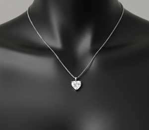Pendentif en or 14 carats certifié avec diamant solitaire en forme de cœur [0,25 ctw] - Product Image 2