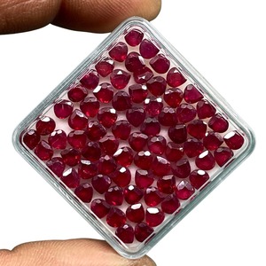 Rubí facetado en forma de pera de 4x4 mm, piedra preciosa roja, rubí suelto, precio al por mayor, lote a granel para la fabricación de joyas, procedente de la India. - Product Image 1