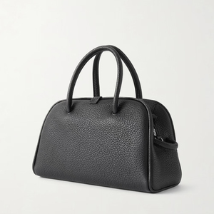 Sac cabas en cuir Jacquemus demi-lune avec décoration nœud, style minimaliste pour femme, usage quotidien - Product Image 2