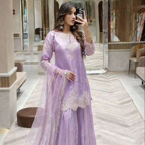 Ensemble exclusif style Sharara en soie – Collection festive pour femmes avec broderies à la main et sequins pour l'exportation - Product Image 1