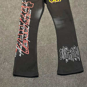 Ensemble survêtement personnalisé avec sweat à capuche évasé et pantalon pattes d'éléphant - Product Image 3