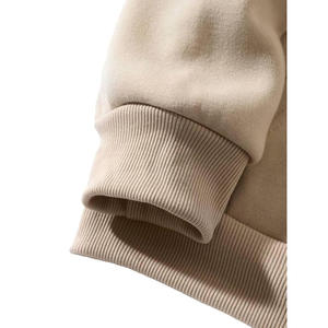 Sweat-shirt épais et surdimensionné avec une coupe ample et stylée, doublure en polaire ultra-douce et poignets renforcés pour une durabilité accrue. - Product Image 6