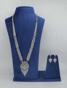 Collier avec boucles d'oreilles Parure de bijoux Oxodise Laiton pur Haute qualité Émirats arabes unis Dubaï Collier Design Parure de bijoux - Product Image 5