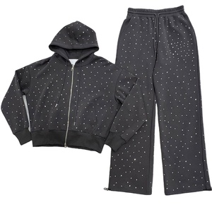 Chándales Deportivos de Invierno para Hombre, Ligeros, de Primera Calidad, con Capucha, Adornados con Pedrería, al por Mayor - Product Image 1