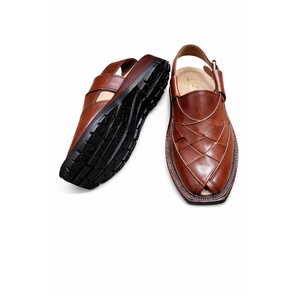 Nuevo Diseño, Sandalias Peshawari de Cuero, Hechas a Mano, Ligeras, con Punta Abierta, Correa con Hebilla, Cuero Vacuno - Product Image 2