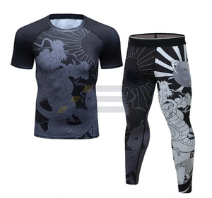Traje de Rashguard de MMA Personalizado de Alta Calidad para Hombre, para BJJ, Fitness y Grappling, Incluye Rashguard y Pantalones Cortos - Product Image 1