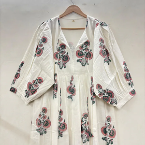 เดรสลำลองผู้หญิง ผ้าทอ 100% คอตตอน ลายพิมพ์ดอกไม้/สีพื้น แขนสั้น เอวทรงเอ็มไพร์ ทรงเบบี้ดอลล์ โอเวอร์ไซส์ คอวี ทรงหลวม - Product Image 1