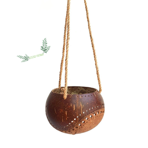 Eco2go Vietnam - Maceta/Colgador/Soporte de Coco Cromado Biodegradable Hecho a Mano en Vietnam, Diseño Zen Asiático, Hecho en Ho Chi Minh - Product Image 1