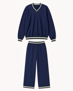 Ensemble de survêtement décontracté en molleton doux, pull oversize à col en V et pantalon large, personnalisable - Product Image 6