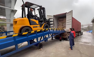 Rampa de Carga Hidráulica Naltako de 6 Toneladas para Contenedores, para Logística de Almacén con Montacargas, Rampa Móvil de 6t para Patio, ISO9001 - Product Image 3