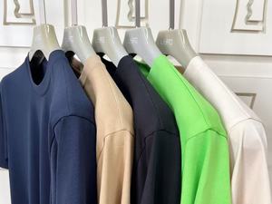 เสื้อยืดคอกลมทรงหลวมสำหรับผู้ชาย ผ้าคอตตอน 100% หนัก 240 กรัม ทรงปกติ เป็นมิตรกับสิ่งแวดล้อม ระบายอากาศได้ดี สไตล์สตรีทแวร์ - Product Image 5