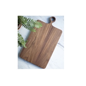 Tabla de cortar de madera natural rústica hecha a mano, tabla de picar sólida, tabla de servir para cocina con asa para preparación y servir alimentos - Product Image 6