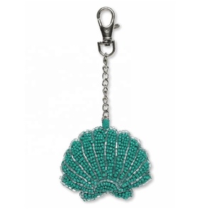 Llavero o Colgante para Bolso con Cuentas de Concha Turquesa, para Llaves o como Adorno de Bolso, Llavero con Cuentas, Accesorios para Bolsos y Carteras, Regalo para Ella - Product Image 1