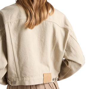 Premium Women's <b>Cropped</b> Washed <b>Denim</b> <b>Jacket</b> Oversized Vintage Custom Streetwear OEM Fashion Button Up Outerwear Private label - Product Image 4