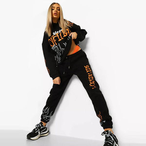 Sweat-shirt et pantalon de survêtement noirs surdimensionnés avec imprimé flamme orange, streetwear unisexe en coton tricoté, vêtements d'automne - Product Image 6