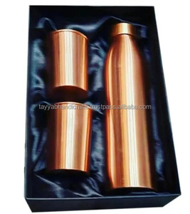 ขวดน้ำทองแดงบริสุทธิ์พร้อมขวดน้ำดื่มสไตล์โมเดิร์นผิวด้านโดยหัตถกรรม tayyab - Product Image 2