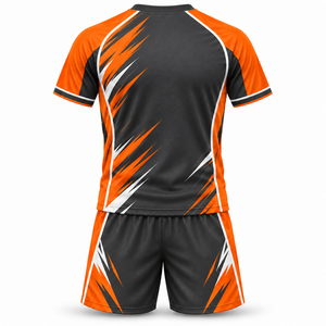 Tenue d'entraînement de football conçue avec des matériaux légers, offrant une performance d'évacuation de l'humidité et un confort flexible pour l'entraînement quotidien. - Product Image 3