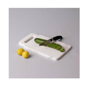 Tabla de Cortar Cuadrada de Mármol con Asa, Sostenible y Apta para Lavavajillas, 1.5 cm de Grosor, Ideal para Hoteles, Cantinas y Queso Paneer - Product Image 2