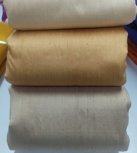 Tissu en soie de mûrier 100% pure - Product Image 1