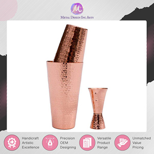 Exportateur mondial vendant un shaker à cocktail élégant en cuivre martelé couleur or rose pour les bars et les hôtels - Product Image 3
