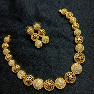 Ensemble de bijoux de mariée en diamant américain classique Collier et boucles d'oreilles en deux pièces pour mariage Style classique à la mode - Product Image 1