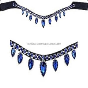 Bride d'équitation fantaisie de dernière génération, décorée de cristaux de feuille personnalisés, de strass et d'une chaîne à gouttes, en cuir - Product Image 6