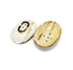 Porta Jabón de Cuerno Natural Ecológico, Altamente Pulido, 100% Cuerno de Buey Natural, Soporte para Jabón con Drenaje, Accesorio de Baño - Product Image 1