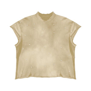 เสื้อผู้ชายคอกลมแขนกุด ผ้าเจอร์ซีย์ 100% คอตตอน สไตล์ลำลองแนวสตรีทแวร์ พร้อมดีไซน์แบบกำหนดเอง ขอบดิบ แต่งดีเทลขาดๆ - Product Image 5