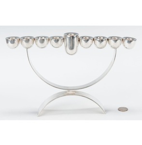 Polished <b>Silver</b> Metal Menorah Candle Holder Hanukkah Decorative Tabletop Classic Elegant Home Display Stand - Product Image 1