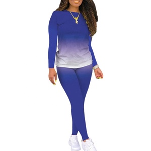 T-shirt oversize pour femmes Leggings Jogger pour femmes Streetwear Survêtement 2 pièces Ensemble pour femmes - Product Image 3