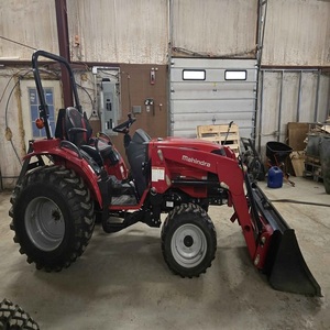 Tractor Agrícola Mahindra 4WD de 50 Caballos de Fuerza, Diésel, con Sistema Hidráulico Avanzado y Soporte para Remolque - Product Image 1