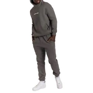 Nouveaux survêtements décontractés pour hommes, coupe ample, impression réfléchissante, pantalon de survêtement à cordon de serrage, coupe-vent, doublure en mesh, survêtement de sport - Product Image 1