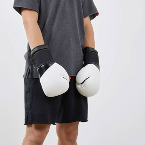 Derniers modèles de gants de boxe d'entraînement en plein air personnalisés, en cuir de haute qualité, respirants, avec fermeture auto-agrippante - Product Image 2