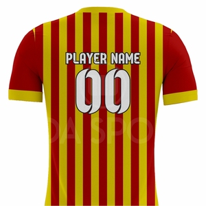 Custom Football Kit Supplier Soccer Uniform With Lightweight Breathable Teamwear Construction - Product Image 5