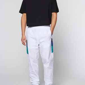 Ensembles de survêtements en nylon surdimensionnés personnalisés avec logo, pantalons coupe-vent zippés, vestes coupe-vent en nylon pour hommes - Product Image 4