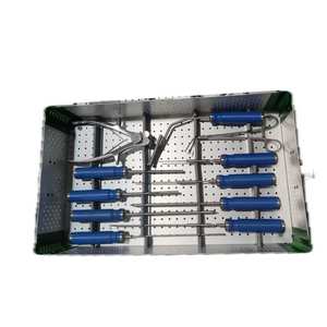 Conjunto completo de instrumentos quirúrgicos ortopédicos para columna vertebral con estuche para implantes y retractor para procedimientos de neurocirugía - Product Image 3